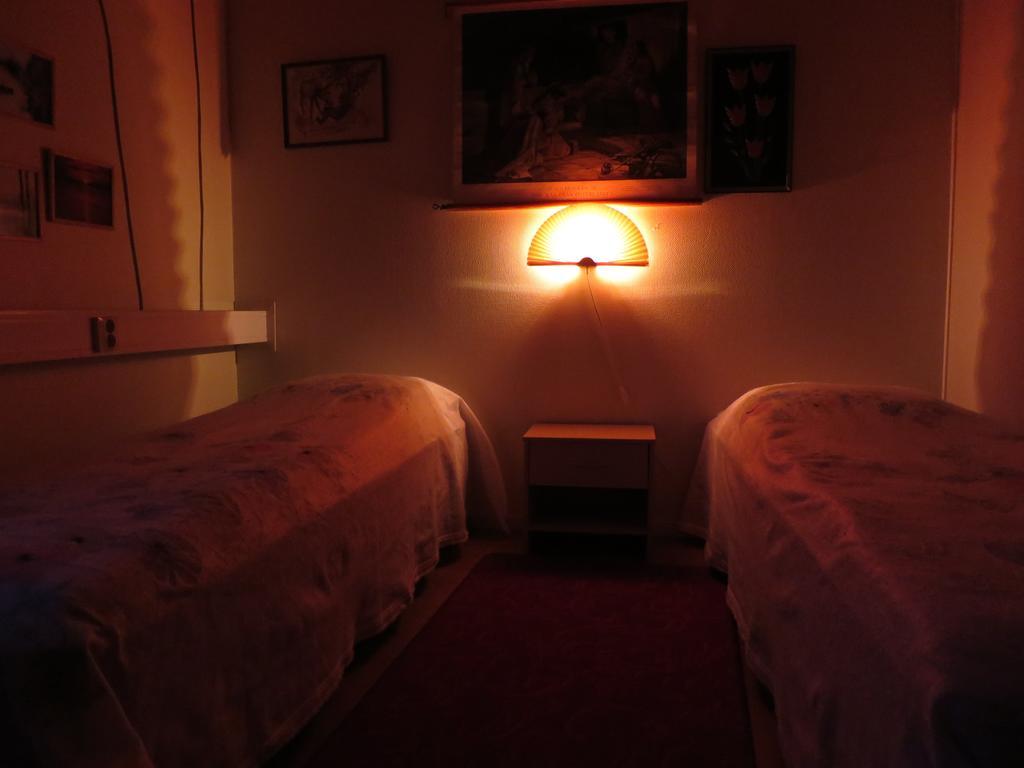 Hotel Dessans Cafe & Logi Pello Pokój zdjęcie