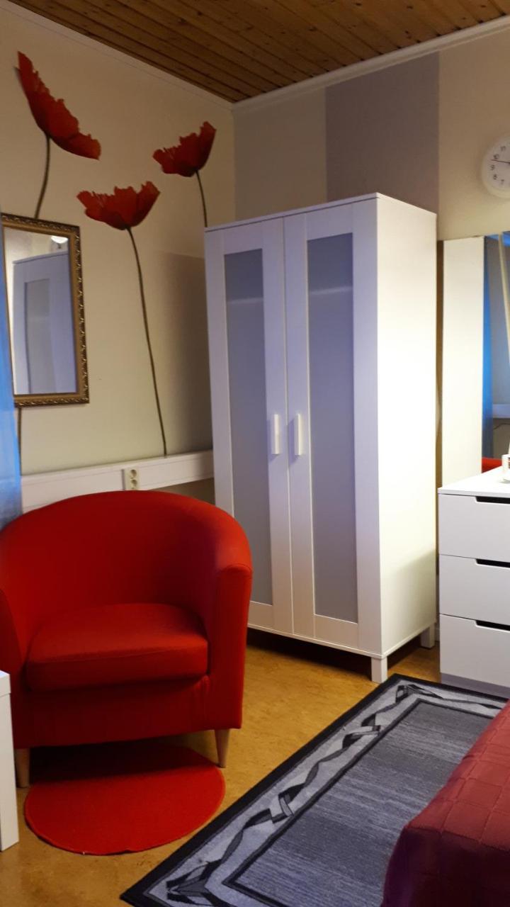 Hotel Dessans Cafe & Logi Pello Zewnętrze zdjęcie